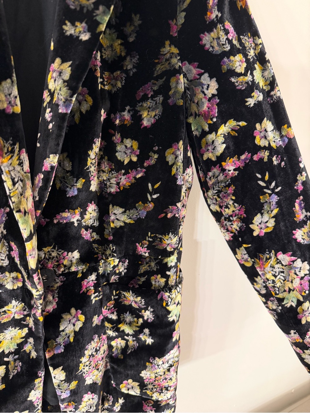 SOLD !! Rebecca Taylor Jewel Silk-Blend Velvet Floral Blazer | 6 - Picture 5 of 8